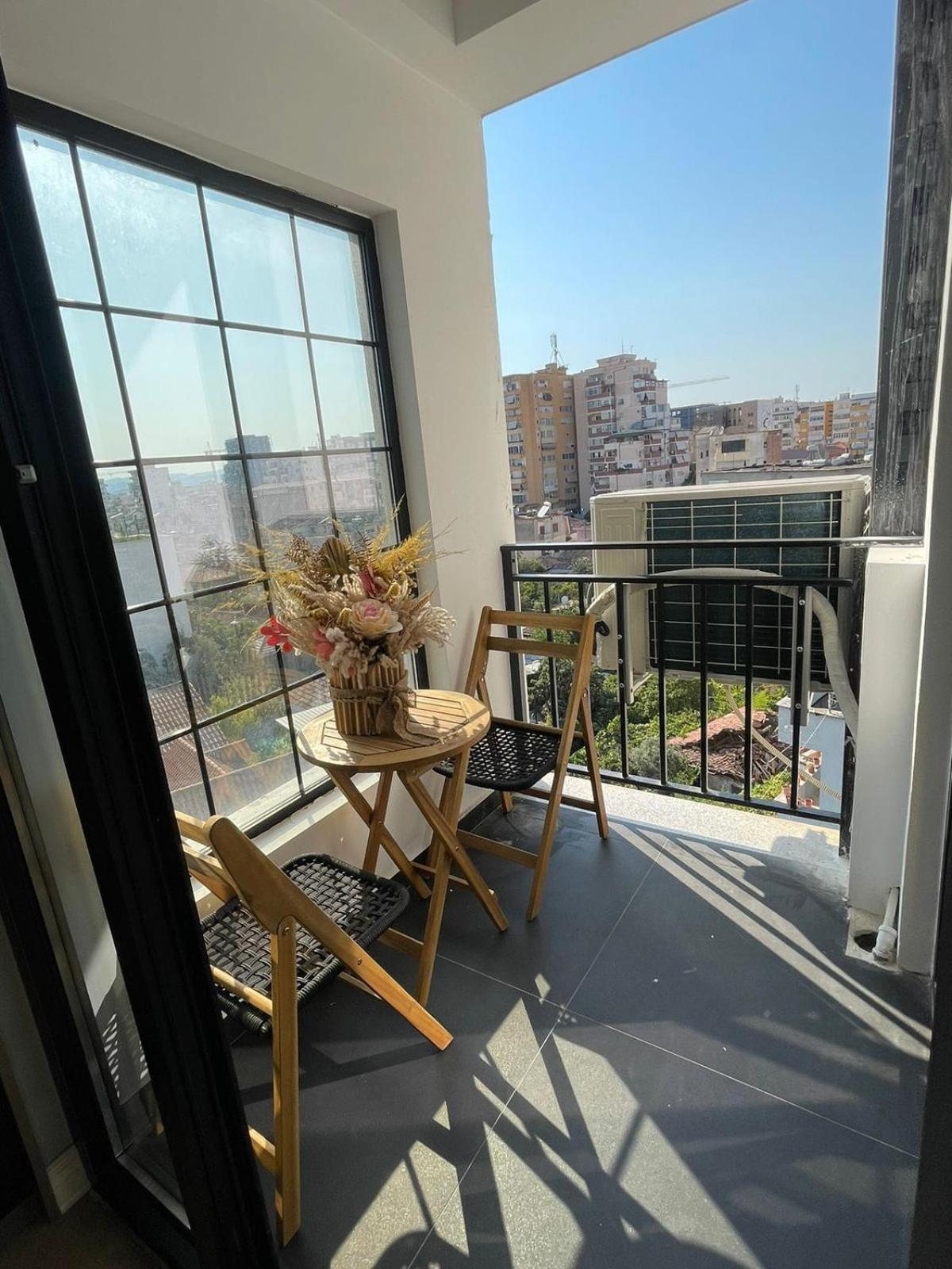 Luxury One Bedroom Apartment Tiranë Eksteriør bilde